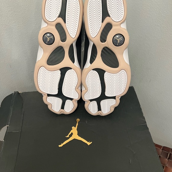 JORDAN 6 RINGS - Picture 6 of 7
